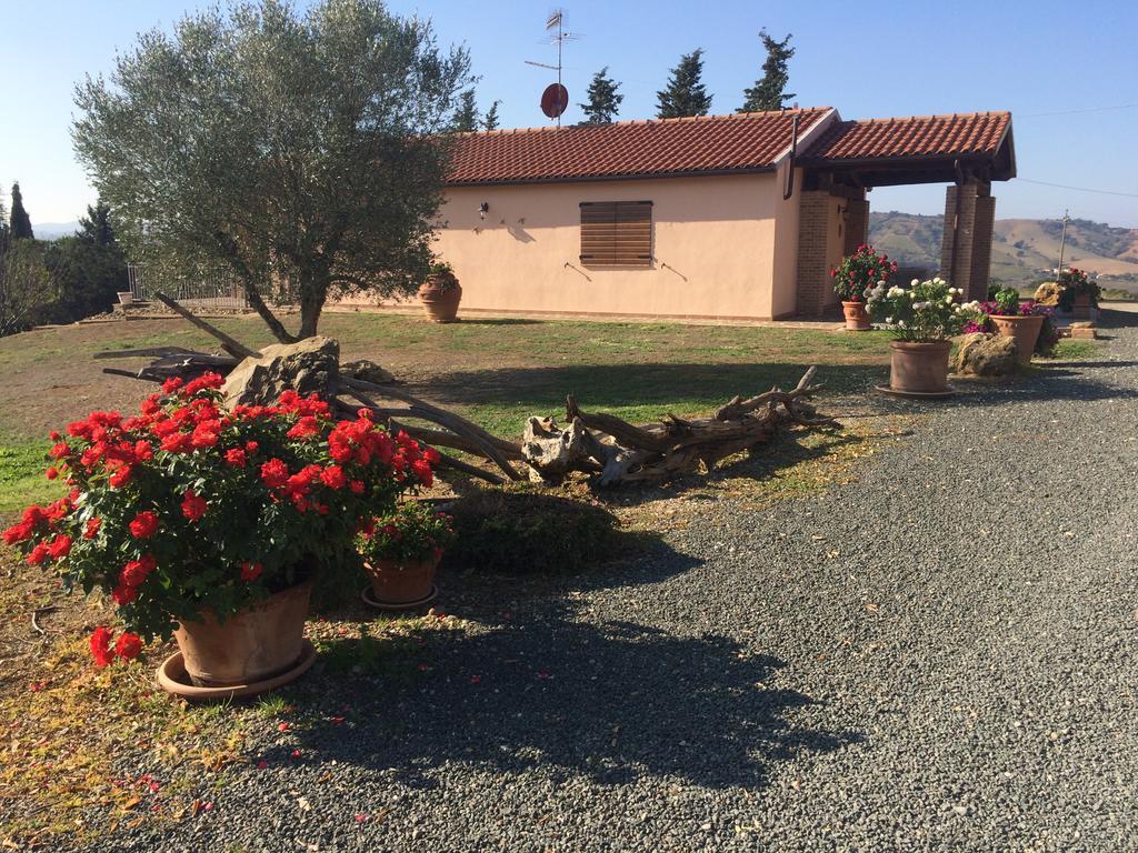 Agriturismo Diaccialone Villa Istia dʼOmbrone Exterior foto